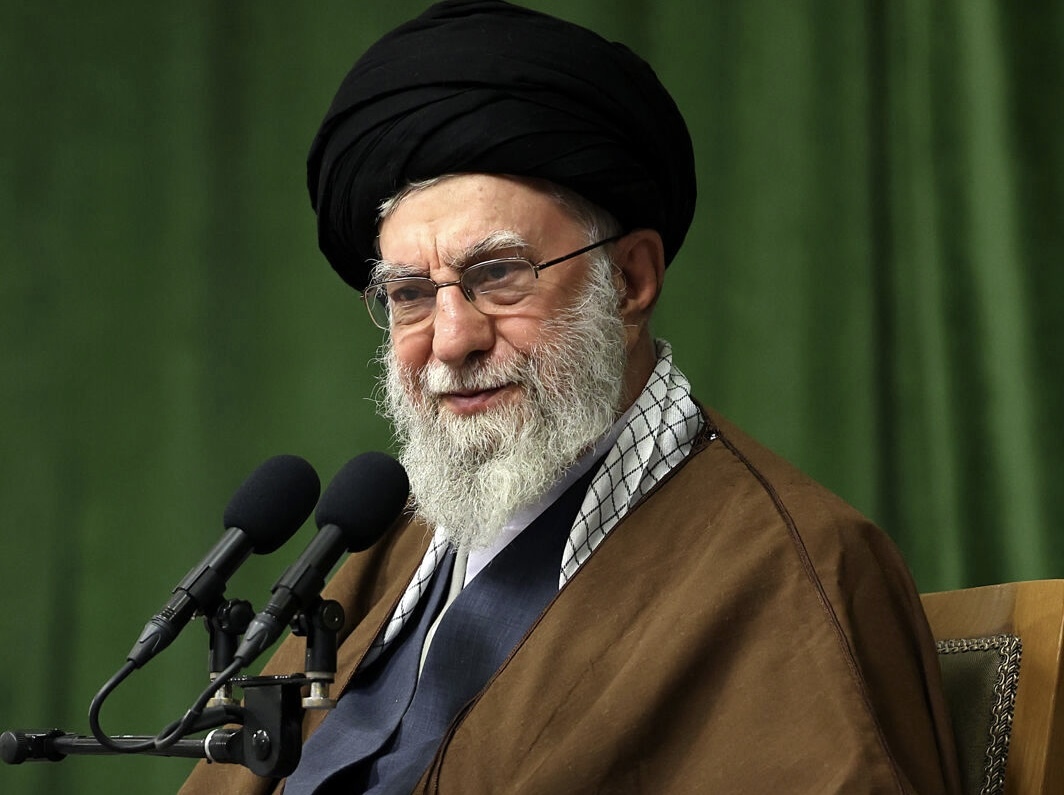 رهبر انقلاب: ما با معترض حرف می‌زنیم اما اغتشاش‌گر را باید سرجایش نشاند