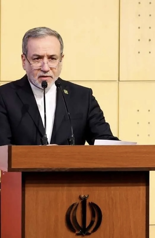 برکت یا نکبت؟/ ادامه انتقاد کارشناسان از اظهارات جنجالی عراقچی