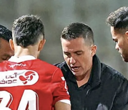 مقاومت آخرین مربی خارجی لیگ؛ اوسمار نوروز را می‌بینید؟!