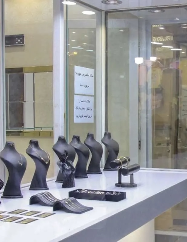 قیمت طلا، سکه، دلار و یورو امروز دوشنبه ۴ اسفند ۱۴۰۴