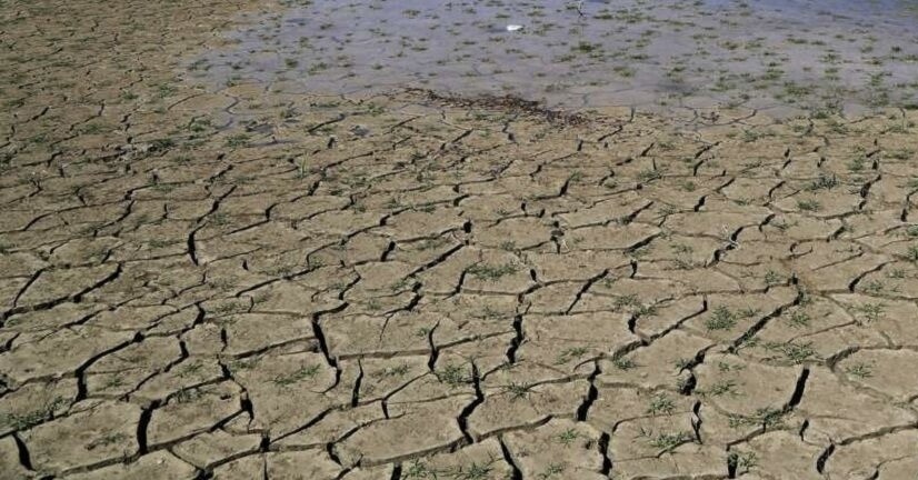 عقب‌ماندگی حدود ۵۸ درصدی بارش‌ها در تهران/ از ابتدای سال آبی تا سوم اسفند، سدهای پایتخت ذخیره قابل توجهی نداشته‌اند/ موجودی مخزن سد لار تنها ۱۰ میلیون متر مکعب است؛ امیرکبیر هم ۷ درصد ذخیره دارد