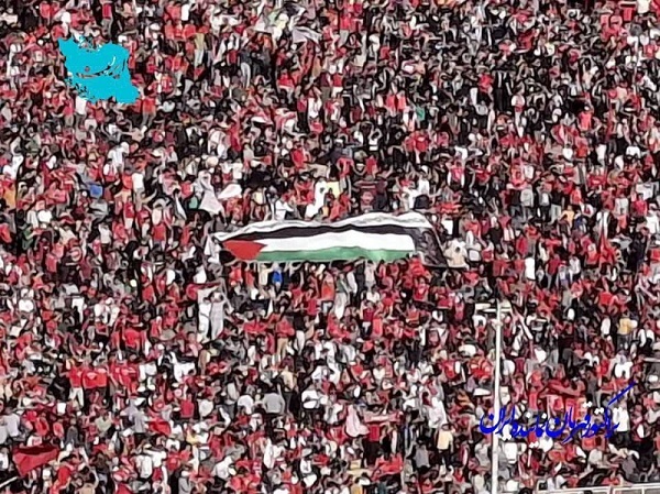 کلیپ باشگاه تراکتور با آهنگ «ایران من» / پرچم فلسطین در جشن قهرمانی پرشورها