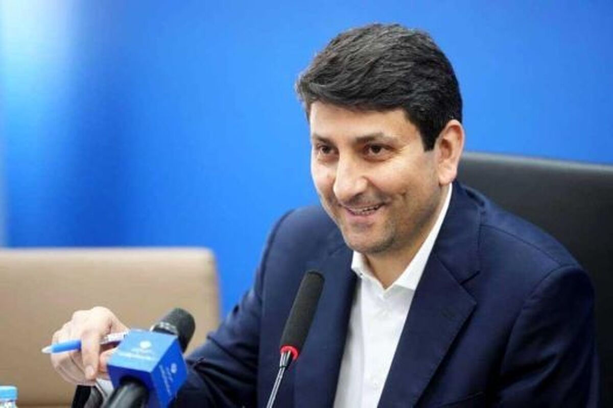 وزیر ارتباطات و فناوری اطلاعات خبر داد:
فعال‌سازی فناوری ۵ G روی گوشی‌های سامسونگ در ایران/ رایزنی‌ها در چارچوب «دیپلماسی فناوری» به ثمر نشست
