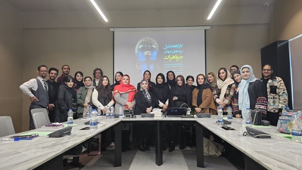 سفر از مثنوی تا جواهر؛ «گنج‌های قصه‌گو»، روایتی کهن برای جهانی نو در کاخ گلستان