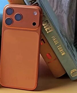 قیمت گوشی سامسونگ، شیائومی و آیفون امروز سه‌شنبه ۲۰ آبان ۱۴۰۴/ آیفون۱۷ پرومکس چند؟