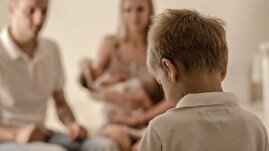 پدر و مادرهای سلطه‌جو و نسل آلفا؛ مرز باریک میان تربیت و نقض حقوق کودک/ چرا زمان بازتعریف مفهوم والدگری در ایران فرا رسیده است؟