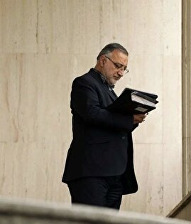 عصبانیت کیهان از احتمال شهردار نشدن زاکانی/ ای عوام! او به یک الگوی بی‌نظیر در خدمت به مردم تبدیل شده